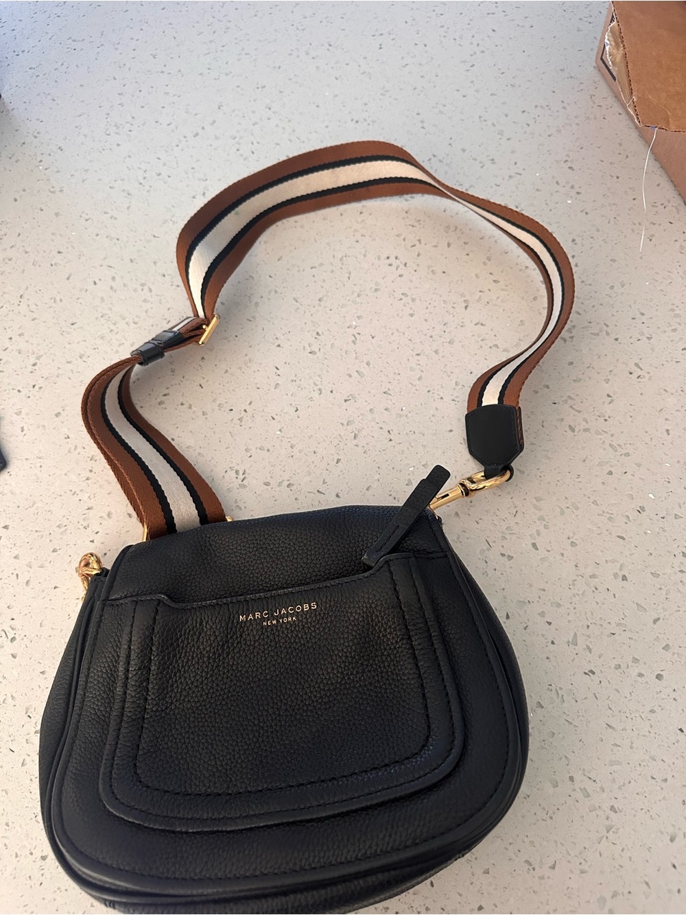 Marc Jacobs Black Pebbled Leather Crossbody with Striped Brown & Cream Strap - Picture 2 of 2